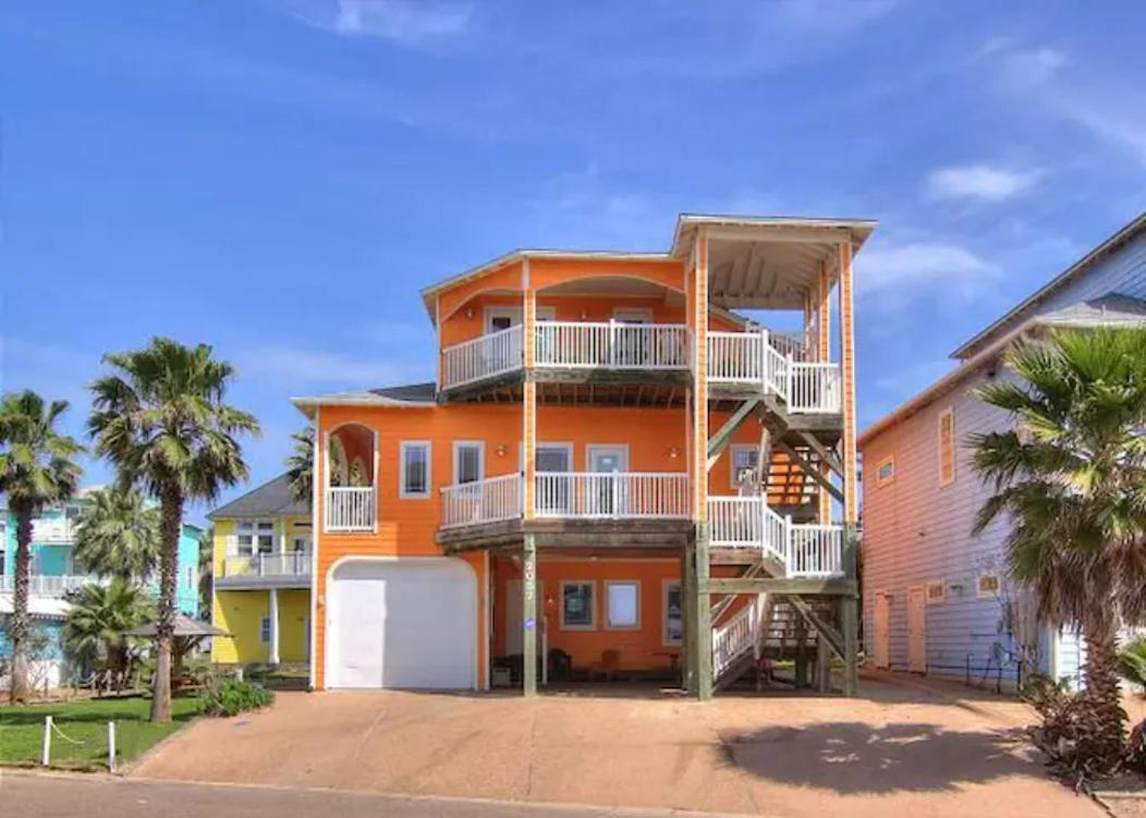 7 Bedroom Home Steps To The Beach With 4 Patios And Pool! Sleeps 20 Port Aransas Exterior photo